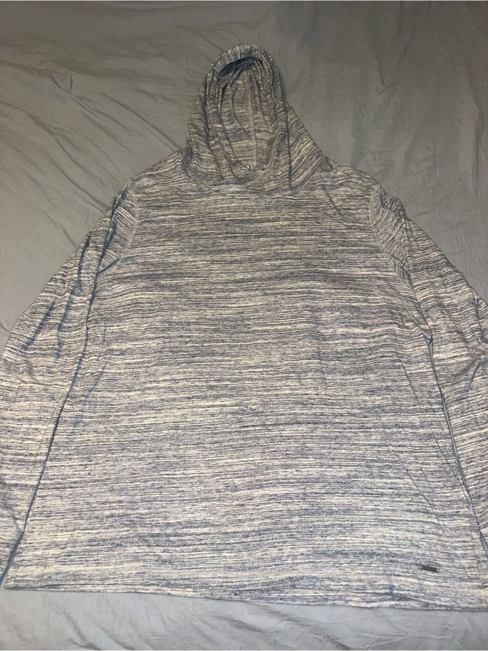 Express Men’s Hooded Long-Sleeve Shirt in Light Gray and Navy Heather